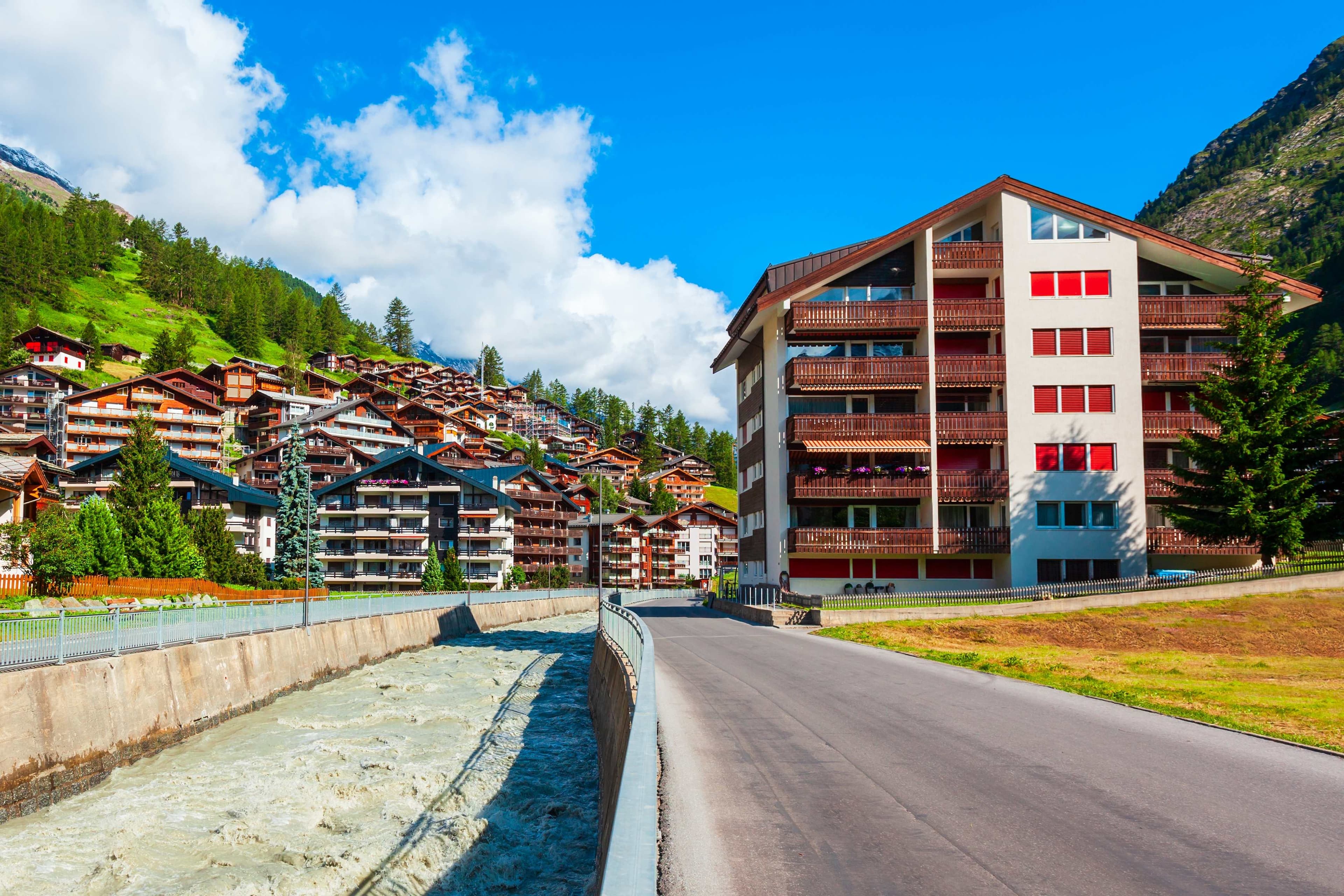 SWISS VILLAGES + VALLEY TRACKING
